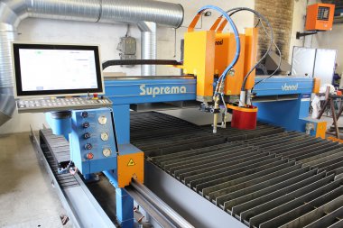 Vanad SUPREMA B&R 20_40, realizace 2016,Plazma Powermax 125 CE 400V