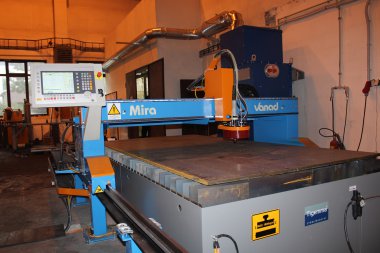 Vanad MIRA B&R 15/30, plazma HYPERTHERM Powermax 125 CE2. Realizace 2016
