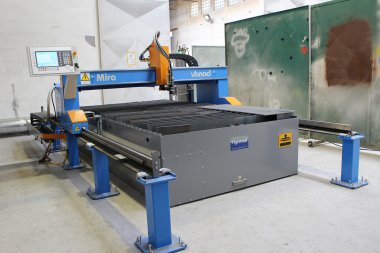 Workstation Vanad MIRA