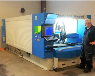 Pracoviště Vanad KOMPAKT Laser