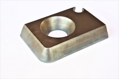 Výpalky realizované na stroji Vanad BLUESTER